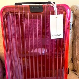 NEW RIMOWA - Limited Edition Carry On